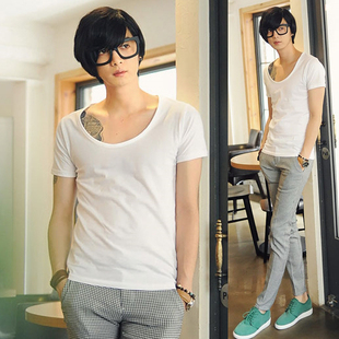 2015夏装韩版个性低胸大圆领男士休闲短袖t恤修身短袖潮款男包邮