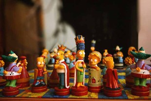 圣诞新年礼物国际象棋辛普森彩色礼品智力游戏圣诞礼品大师推荐