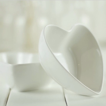 宜家陶瓷 白瓷 简约心形小碗 沙拉碗 水果盘 点心盘 小菜碟 zakka