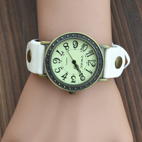 【夜抢购】手表复古手表女韩国简约时尚个性学生小清新石英腕表