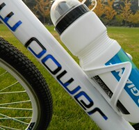 自行车水壶 山地车 塑料强度水壶750ml容量 公路自骑行配件 包邮