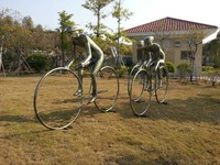 组合雕塑自行车运动雕塑 广场雕像 玻璃钢抽象人物雕塑艺术造型
