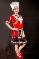 五一新款苗族少数民族服女装土家族壮族侗族民族舞蹈演出服秧歌服