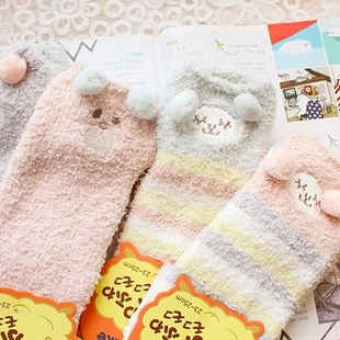 可爱小熊棉袜 女生冬季加厚毛绒袜子 韩国 珊瑚绒立体动物袜子