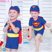 高品质韩版儿童泳衣男童宝宝婴儿超人连体分体带帽泳裤造型泳装