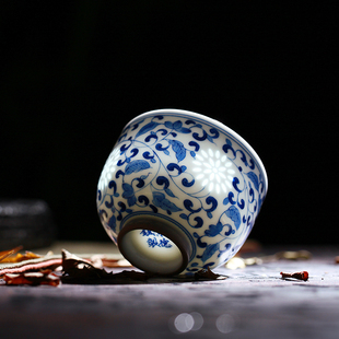景德镇陶瓷水晶釉镂空玲珑手绘青花瓷品茗杯红茶杯