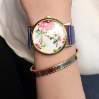 2016欧美热销爆款玫瑰花手表红色玫瑰花石英表日内瓦时尚手表
