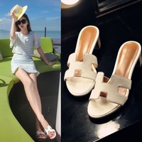 2016夏季新款明星款超舒适真皮H字女拖鞋中跟纯色女沙滩鞋白色