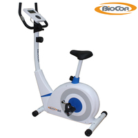 Biocor新款白色磁控脚踏自行车腿部训练器室内瘦大腿女士美腿瘦腿