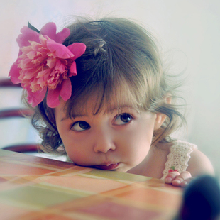 漂亮宝贝画胎教宝宝海报可爱的外国女宝宝墙画壁画可发图定做510