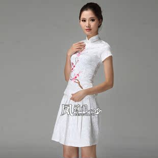 2015爆款时尚改良女装旗袍 学院风格 白色粉色 旗袍裙套装 学生装