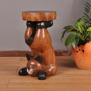 泰国新款东南亚家具实用实木雕刻可爱倒立小猫凳泰式风格风情装饰