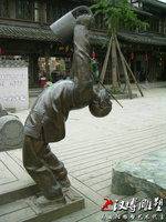 倒茶茶文化雕塑老北民俗小品雕塑步行街摆件玻璃钢仿铜人物雕塑