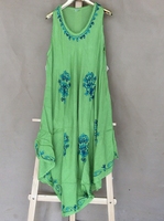 包邮印度春夏民族风波西米亚无袖薄款圆领宽松手绘扎染连衣裙绿色