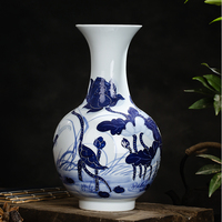 景德镇陶瓷器 客厅家居摆件 手绘青花浮雕花瓶家居饰品装饰