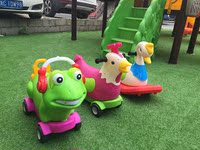幼儿园儿童学步音乐塑料小狗车四轮滑滑车摇马家用宝宝塑料滑行车